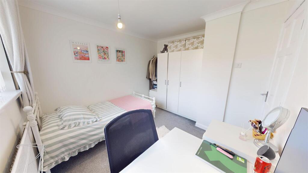 Barwell Avenue Bedroom