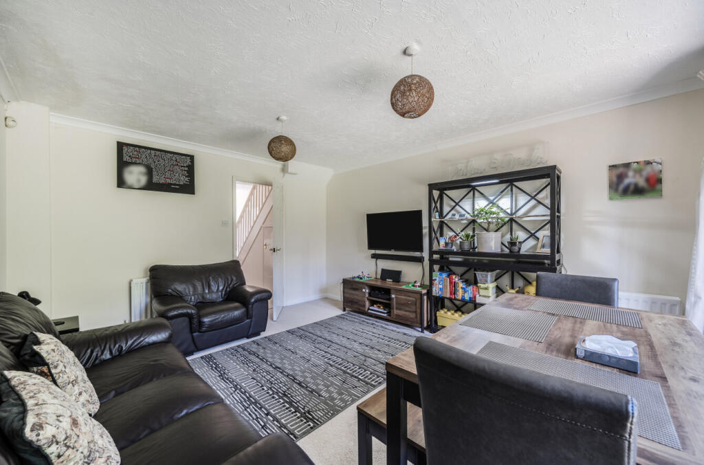 1347991-7-68bed56...