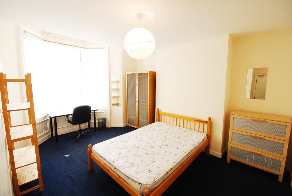 15 Fairfield Road06