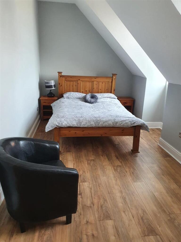 7 marina Court adverting pic Aug 21_3.jpg