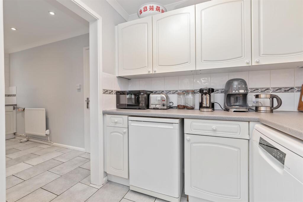 48TennysonRoad-15.jpg