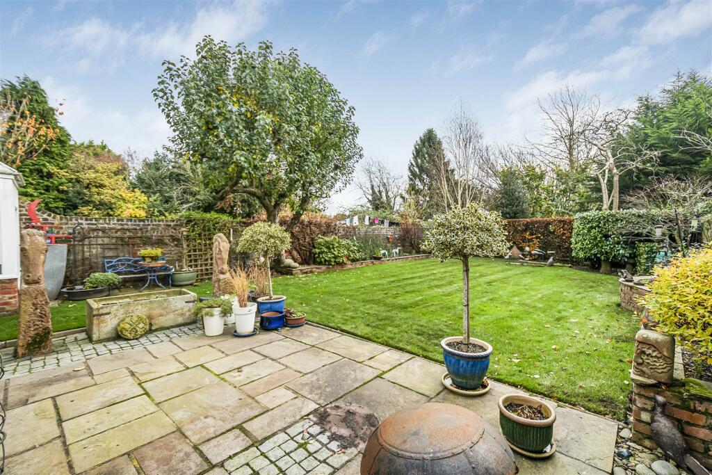 19 Beverley Road22.jpg