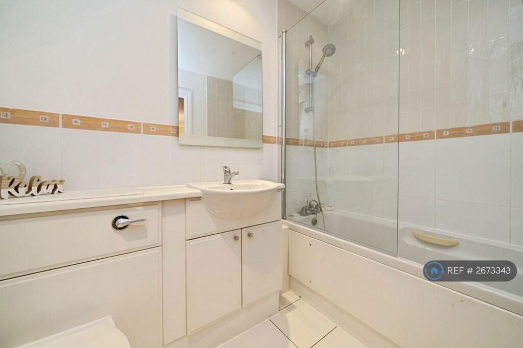 Main Bathroom