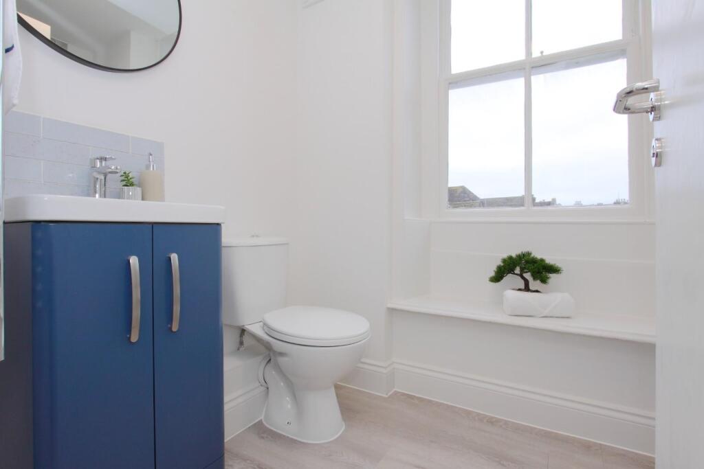 flat 3 new canal street PH7.JPG