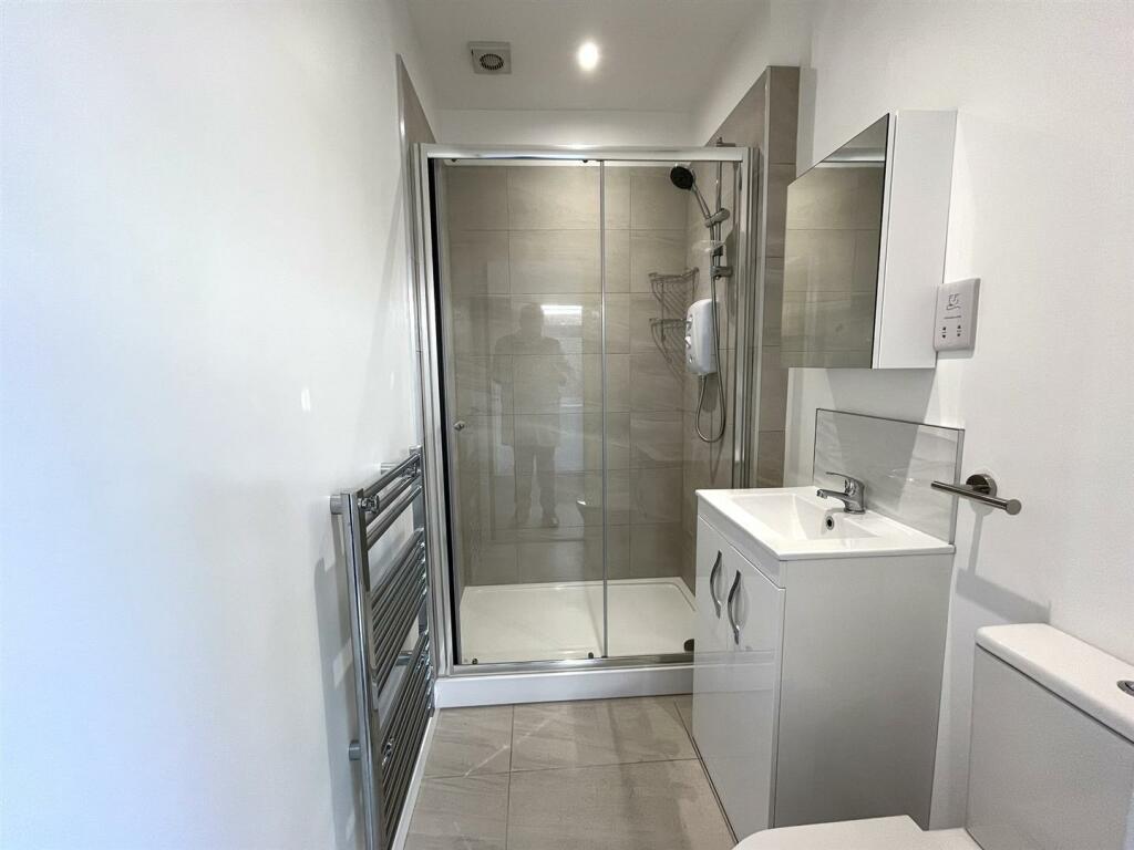Bathroom.jpeg