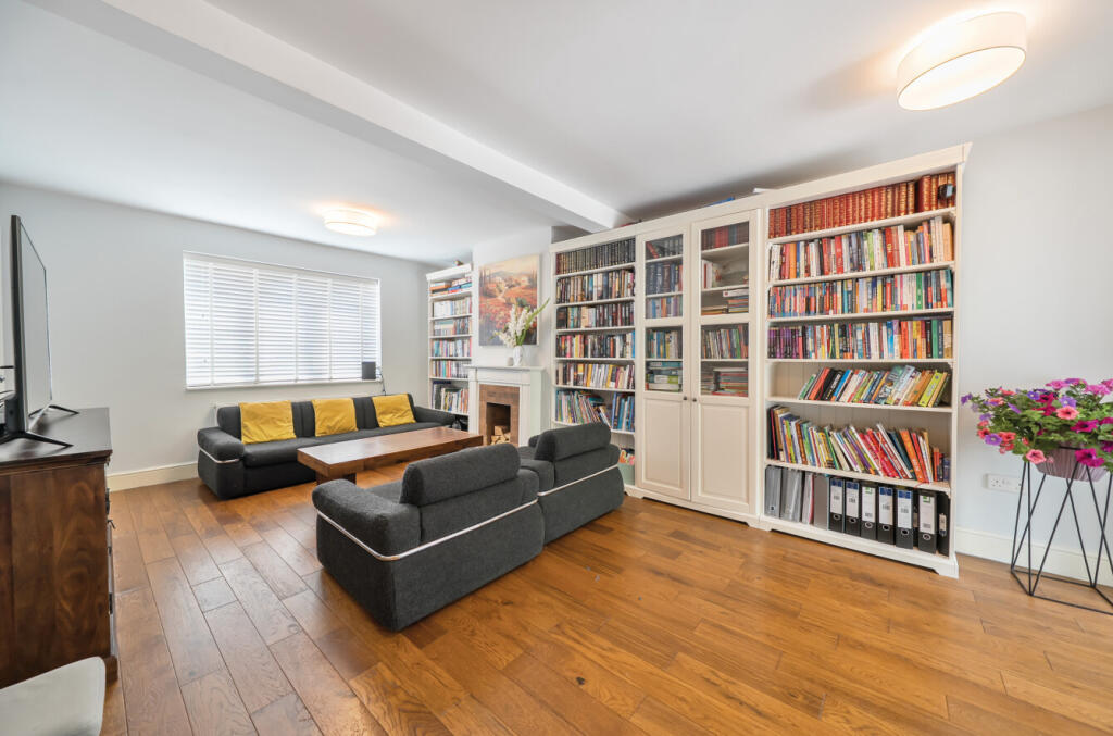 1306801-7-6863dfd...