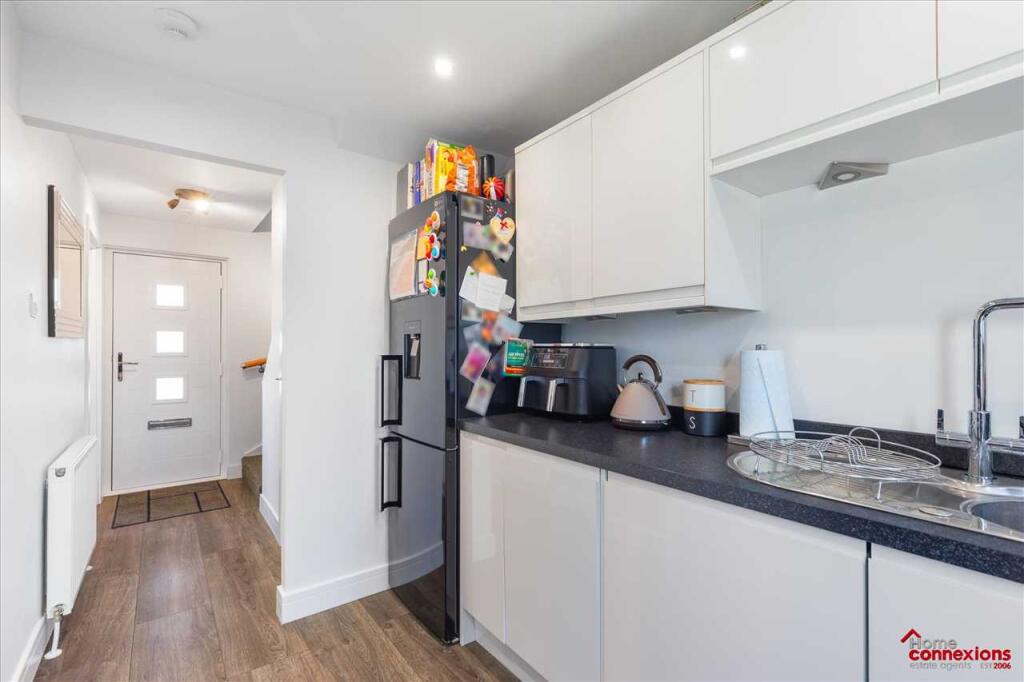 Kitchen (2)