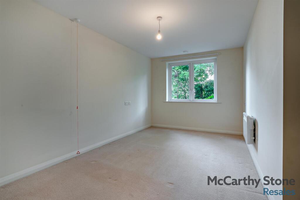 8652306-interior16-800.jpg