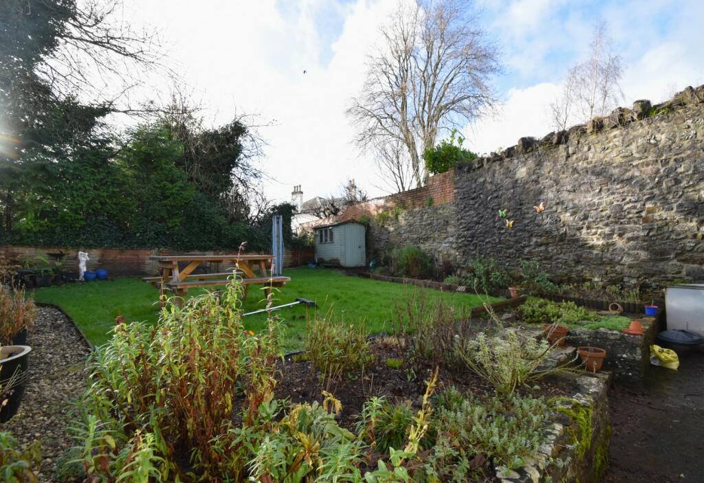 Bampton Seddons