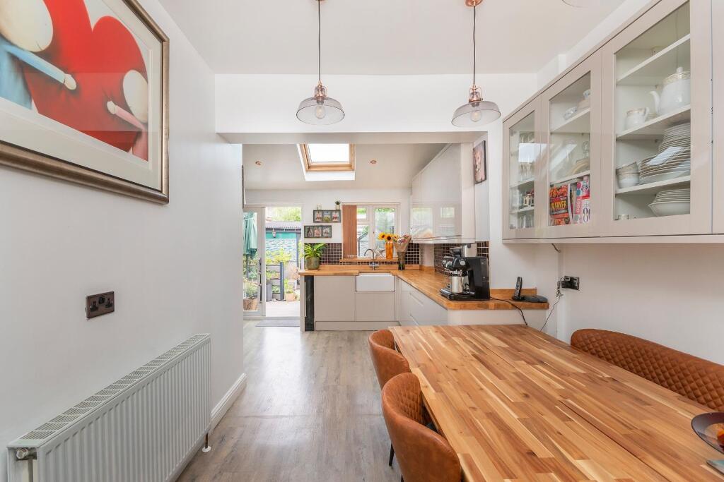 2S5RKE - Dining Area D.jpg