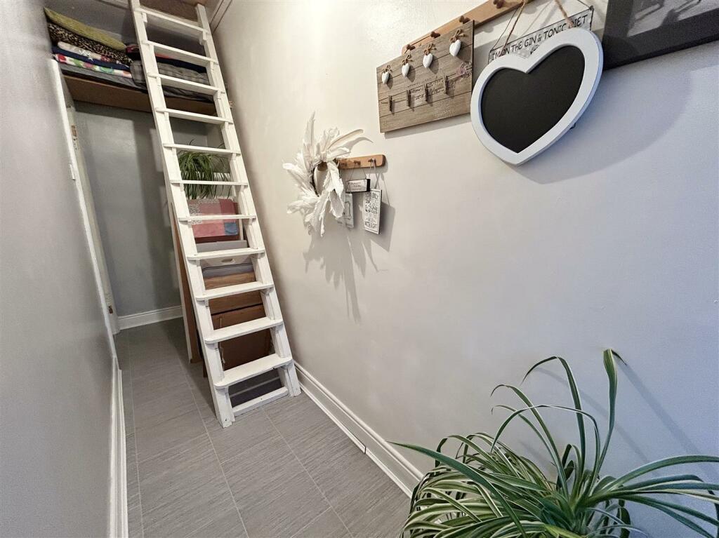Storage Area to Loft