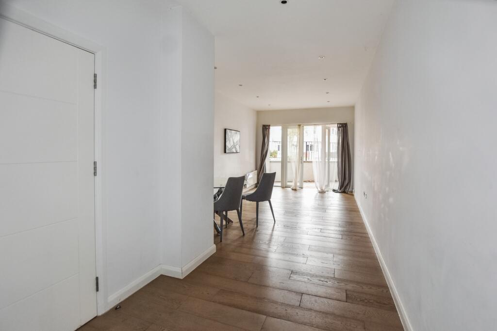 124 Blackwall Lane, Greenwich, London, SE10 0SP