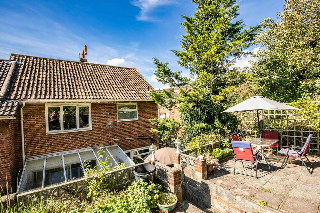 116 Craven road-1...