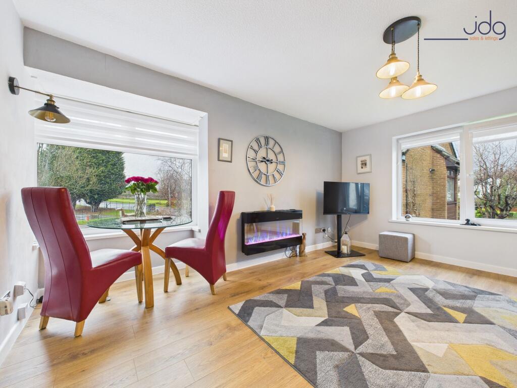 Lancambe Court, Lancaster | Bright First-Floor Apartment with Updated Kitchen and Bathroom!