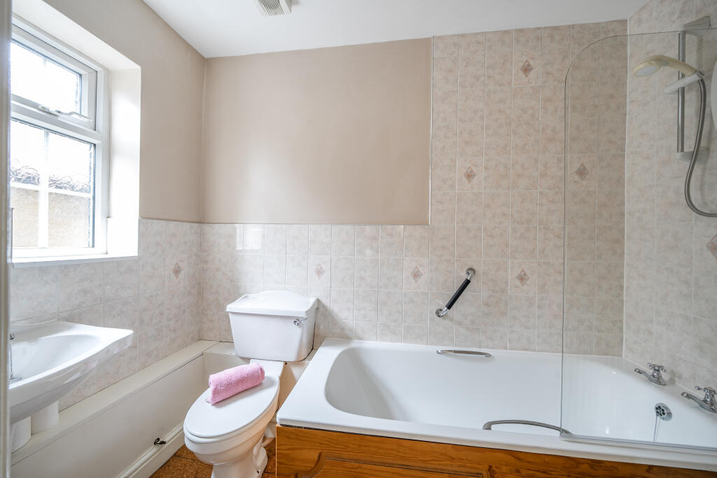 13660351368efd97d5854b