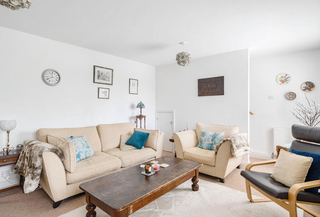 1319002-16-6867ee...