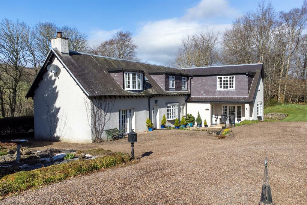 Spinney House-02.jpg