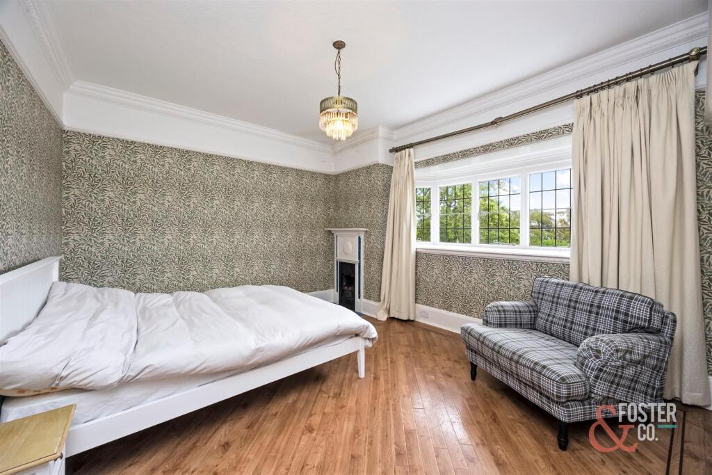 Dyke Road Avenue, 32_012.JPG