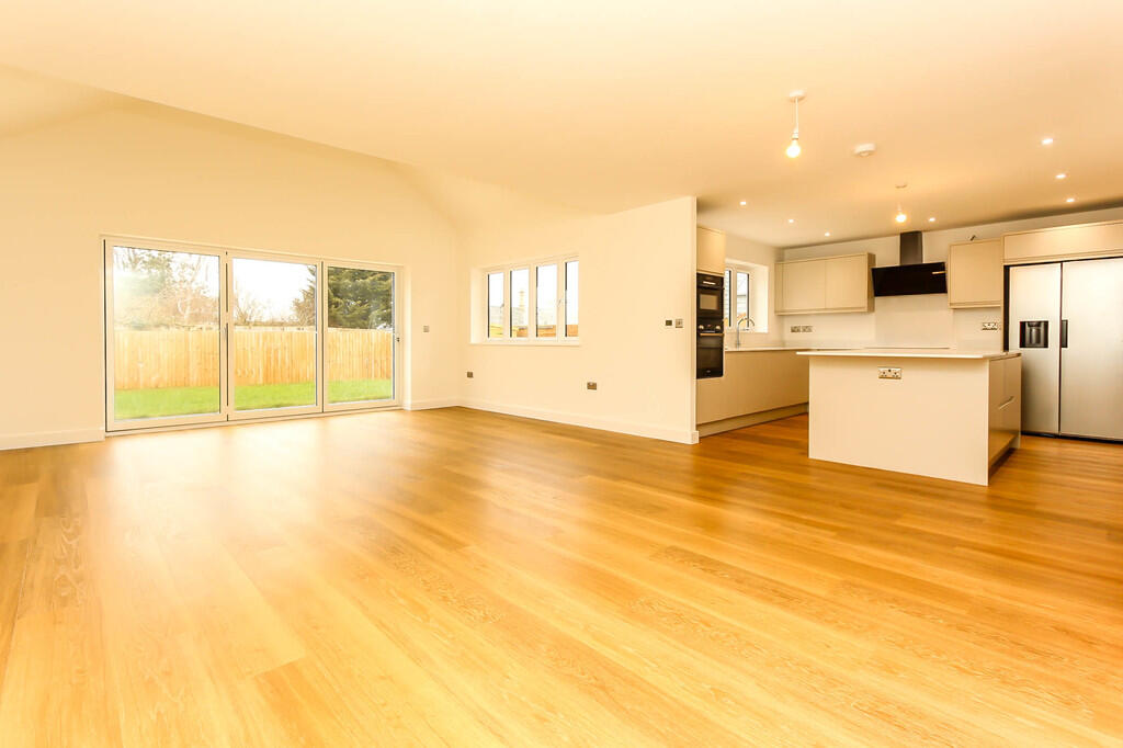 Lounge/Kitchen/Di...