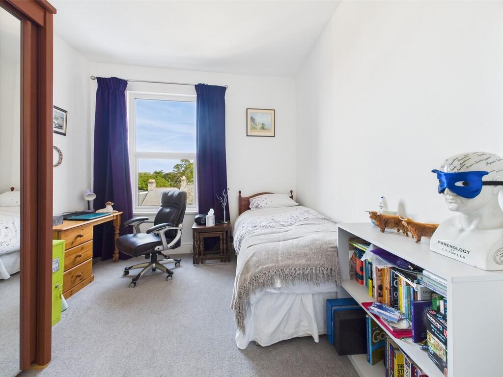 CAM03974G0-PR0140...