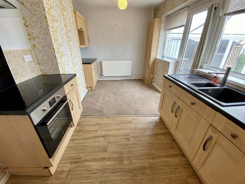 Bramleys Estate Agents - Foxroyd Lane - Dewsbury (