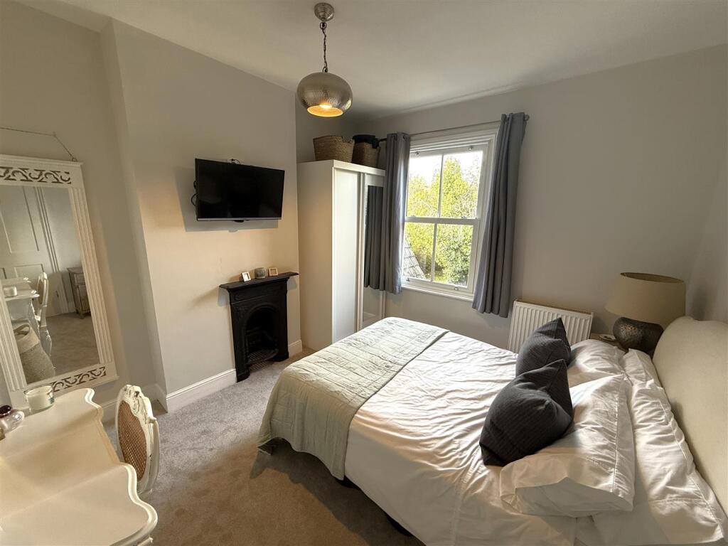 Bedroom 2A.JPG