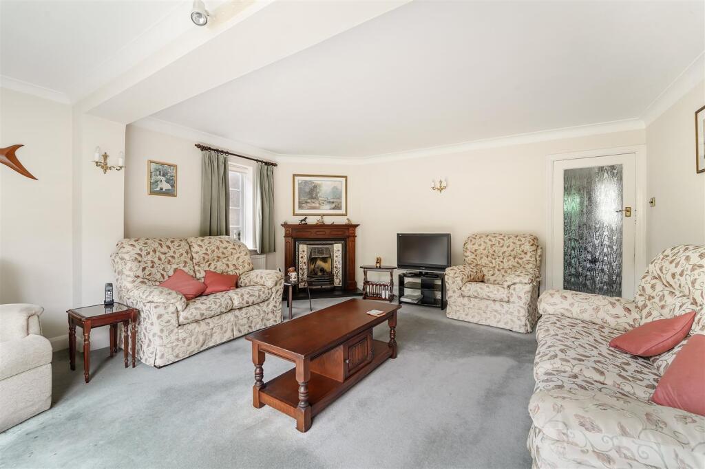 HILLSIDE, 13 (12).jpg