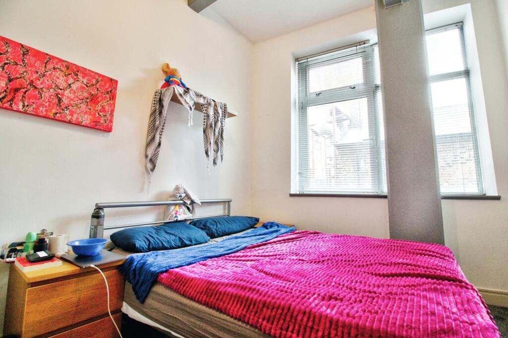 2ac7487f-IMG_2140_1_2_Realistic