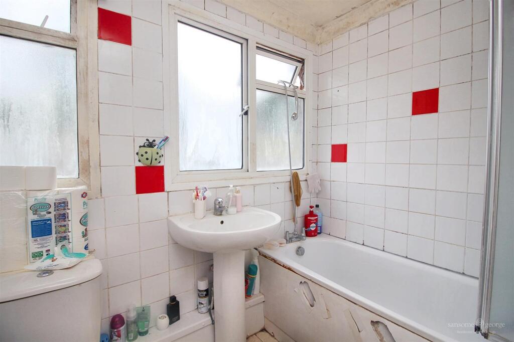 Ground Floor Bathroom