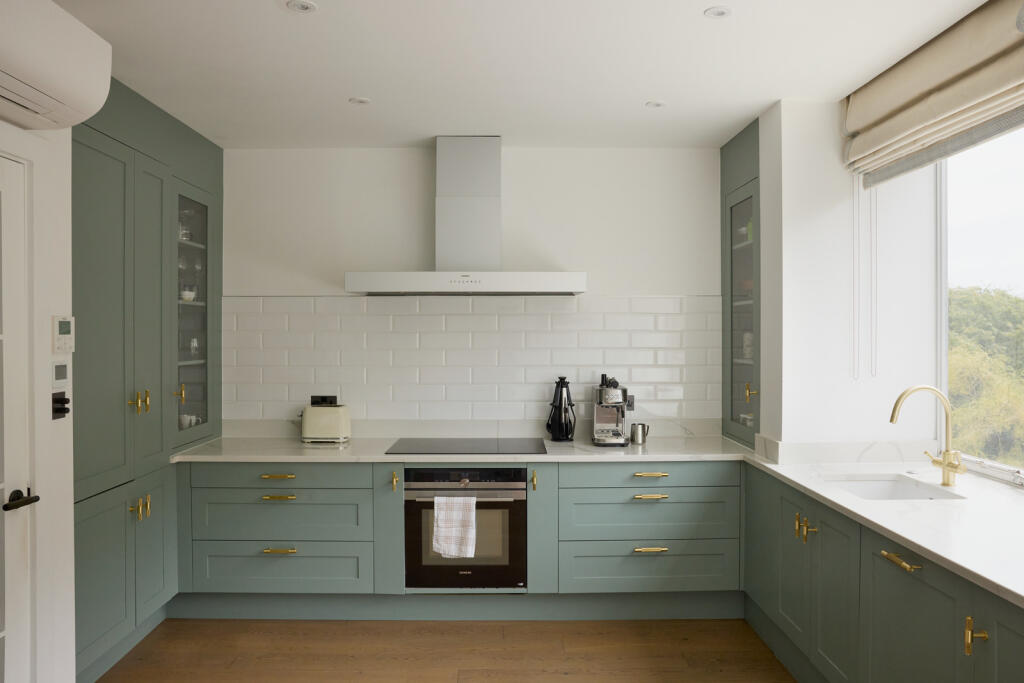 303406 - TMH_IMPERIAL COURT_32.JPG