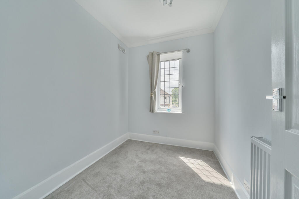 1295533-18-682b28...