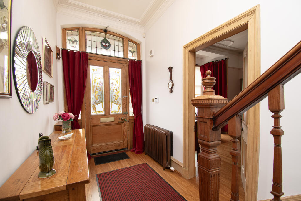 Front Door &amp; Entrance