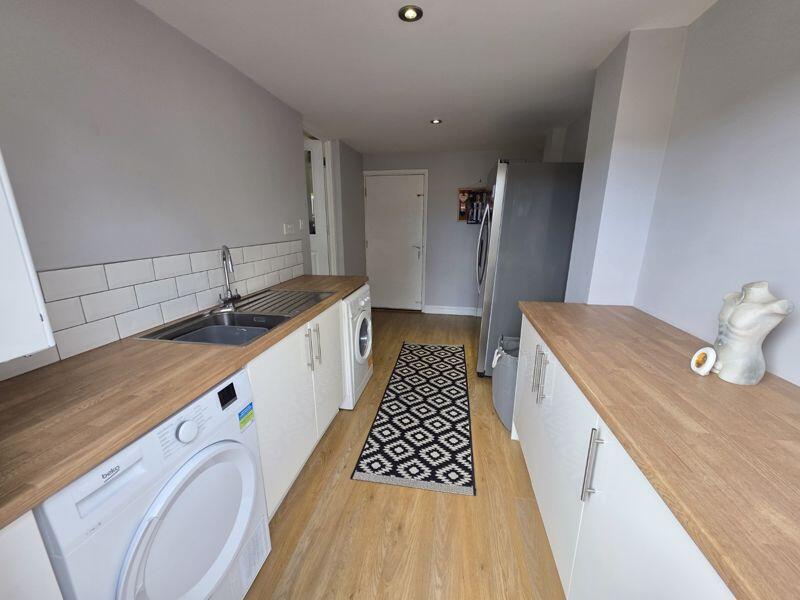 Utility Room Additional Image