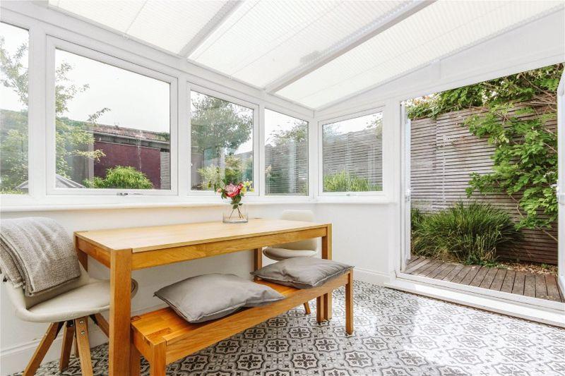 Garden room
