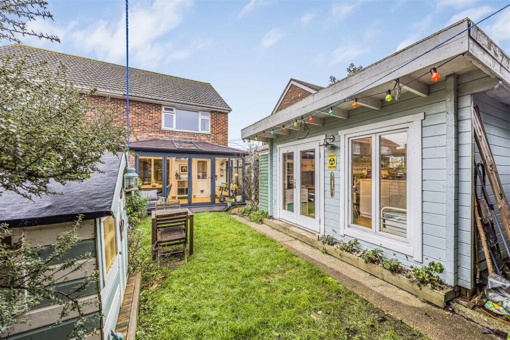 8 Overton Road, Southbourne-PorticoMarketing-Nexa-