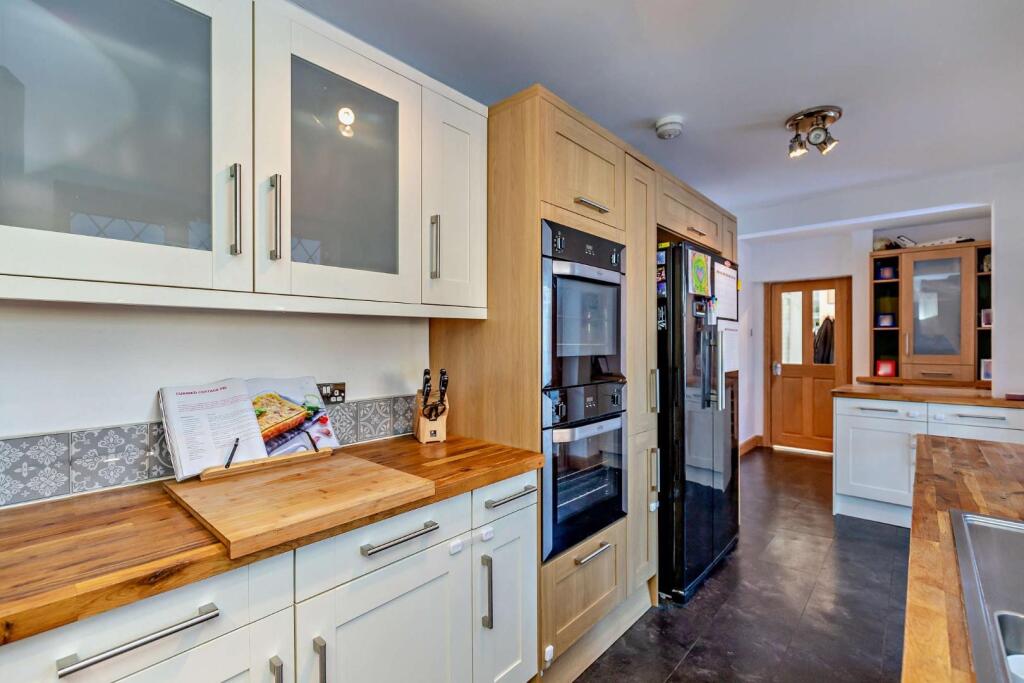 8632576-interior18-800.jpg