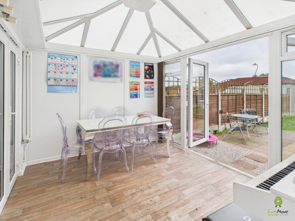 Conservatory James Hillier Ewemove Bexley and Dart