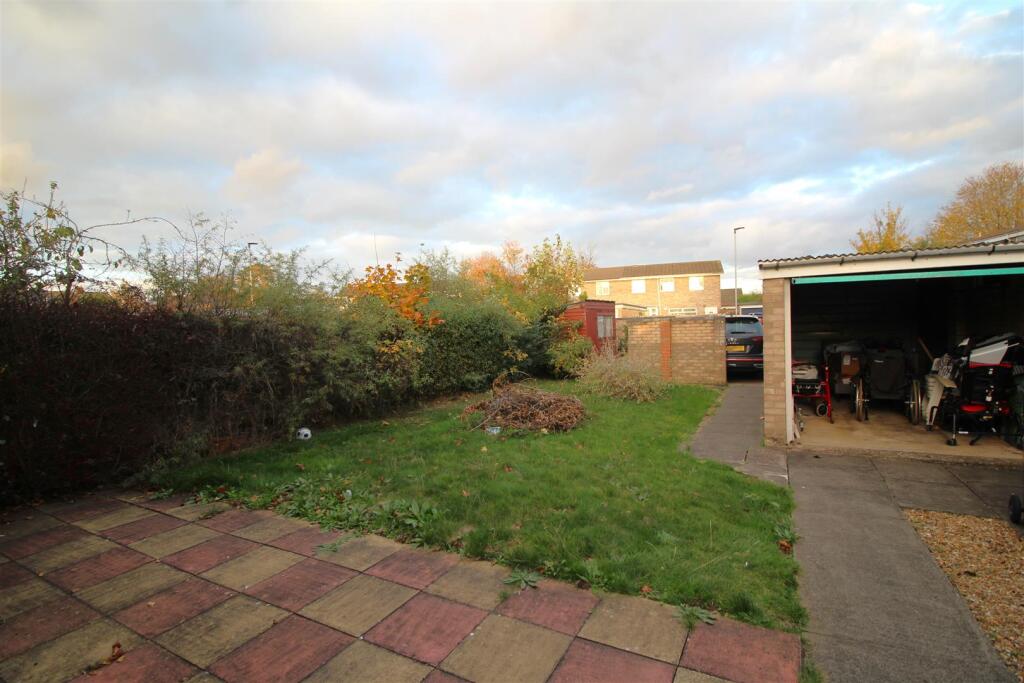garden 2.JPG
