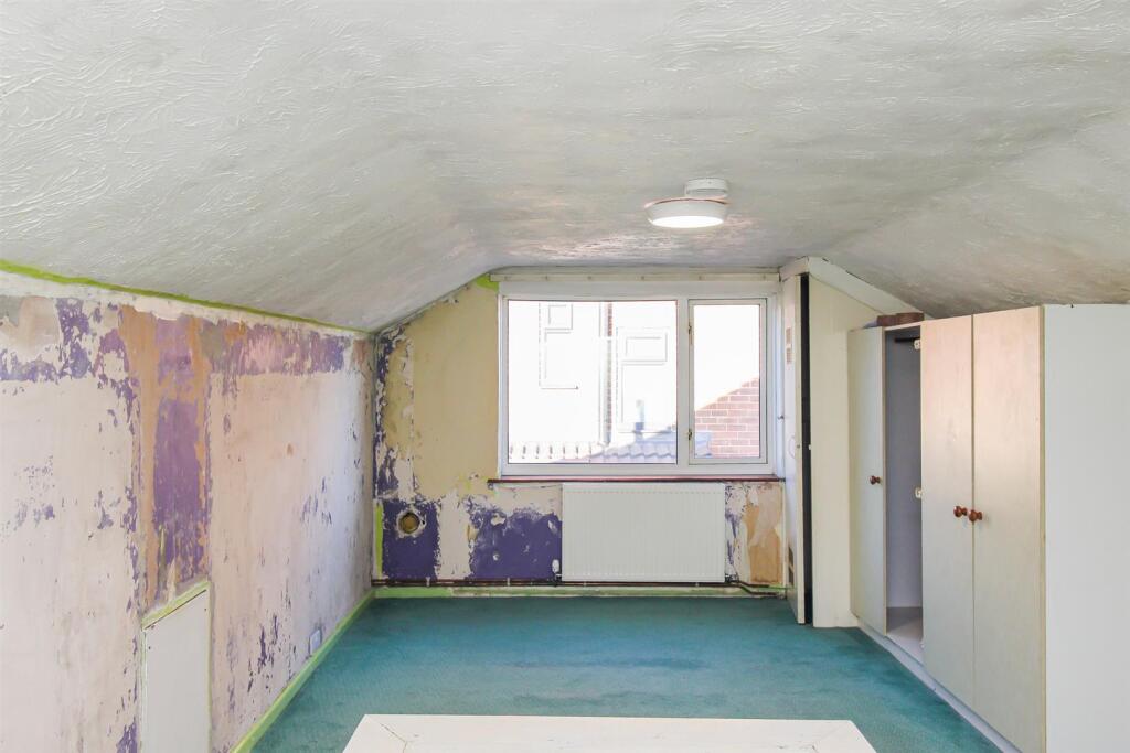 BEDROOM TWO