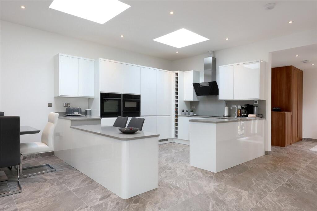 Annexe Kitchen