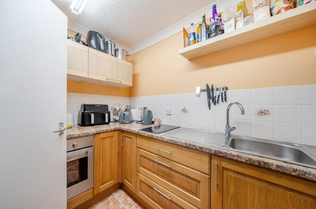 1371052-14-6908a5...