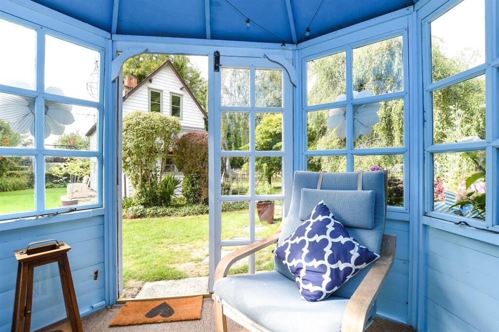 Workshop/Outbuildings