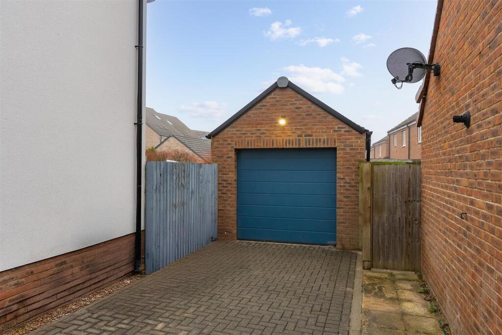 Garage.jpg