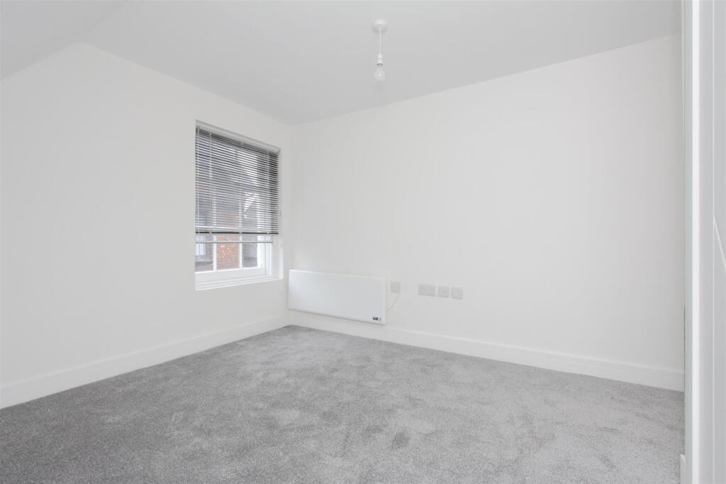 Flat 3, 2 Minster Street (9).JPG