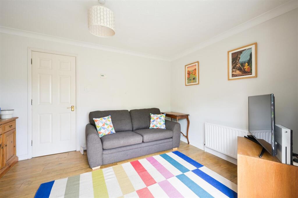 FARRIERS ROAD, (4).jpg