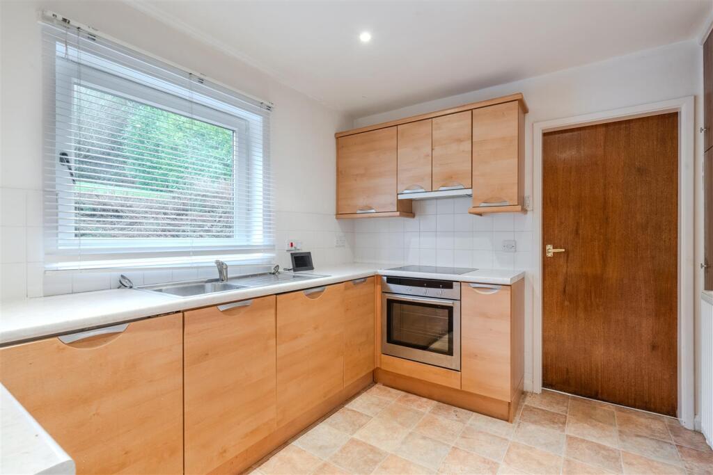 Kitchen.jpg