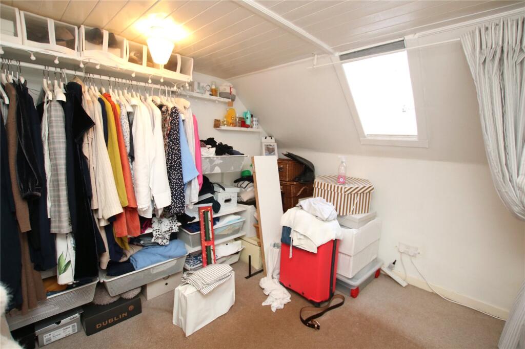 Bedroom 5/Office