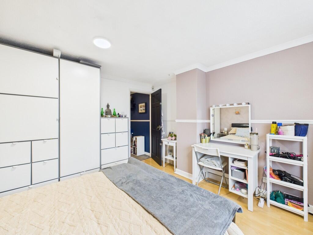 CAM01835G0-PR0322...