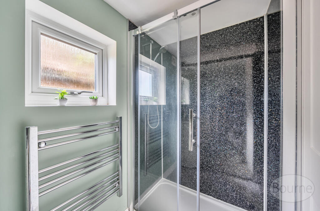 7ce75b4b-303d-479...