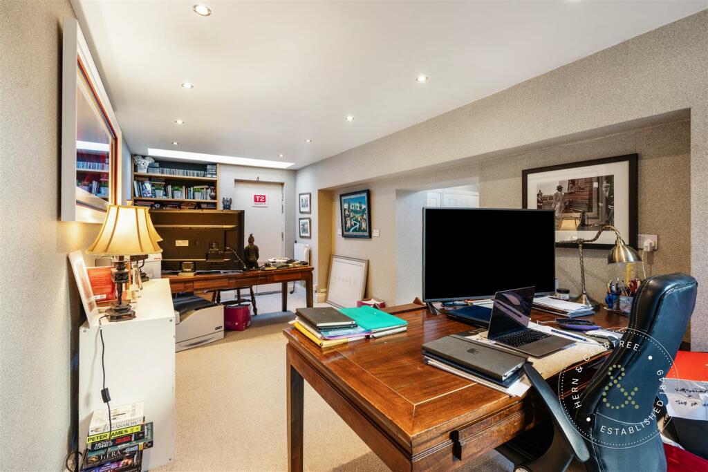 Ninian Road, Hern Crabtree (43).jpg